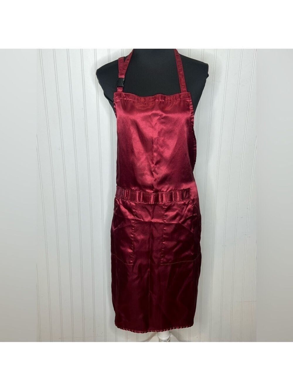 Adjustable Apron in Burgundy